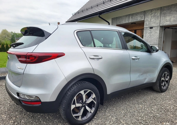 Kia Sportage cena 49500 przebieg: 122400, rok produkcji 2021 z Krosno małe 79